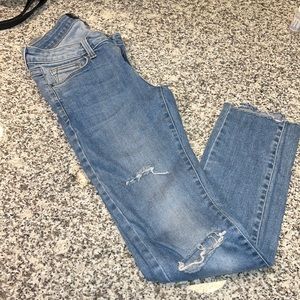 Just black skinny cut off jeans size 26